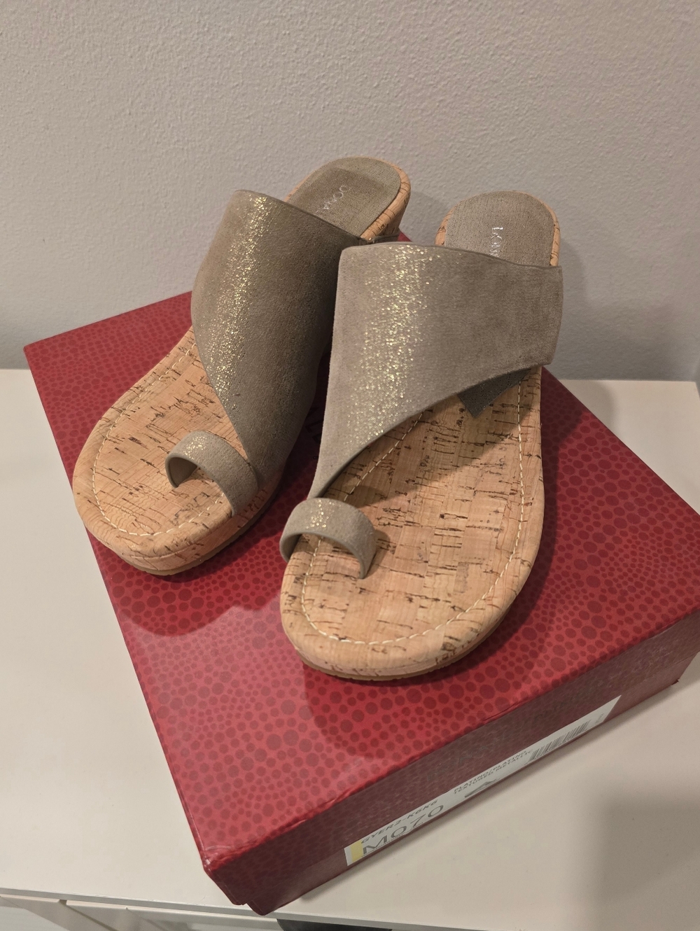 Donald J. Pliner Taupe Cork Wedge Toe-Ring Slide Sandals - Picture 4 of 7